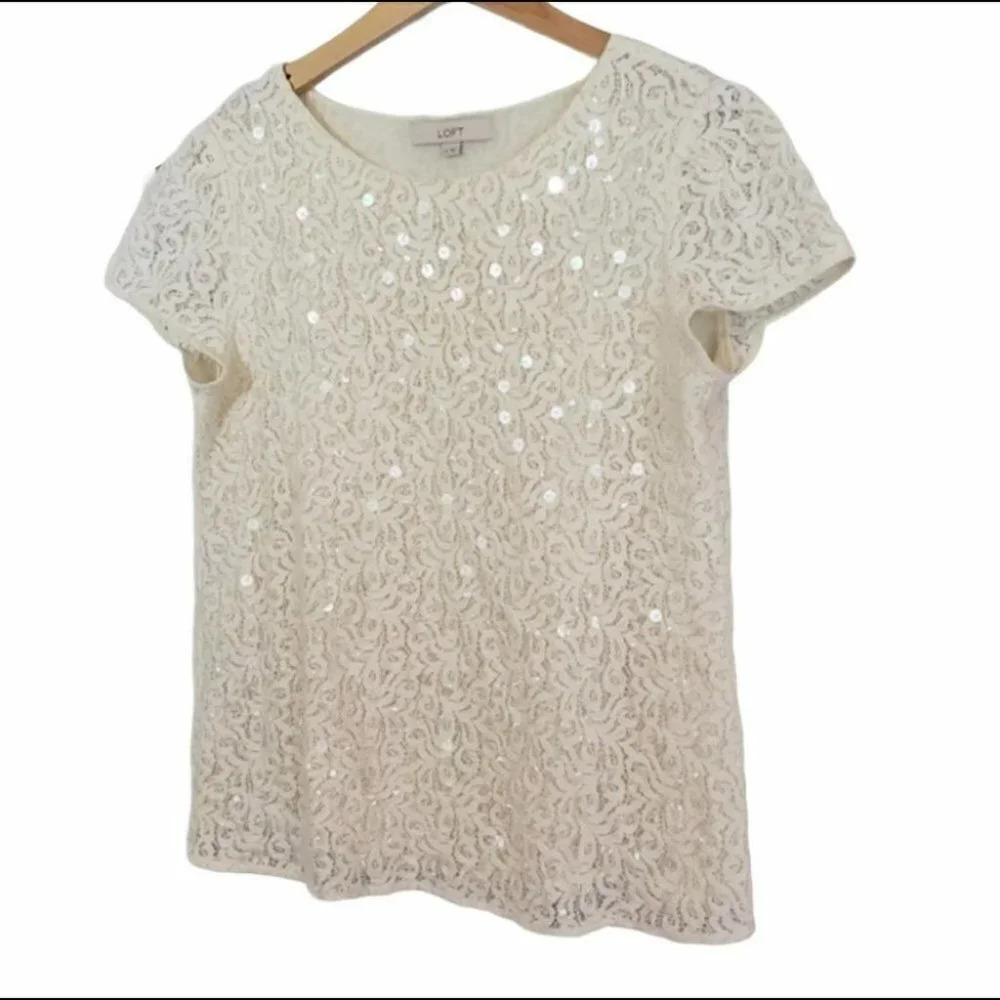 LOFT Lace Top Medium Cream Sequin Short Sleeve Scoop Neck Lined Floral Blouse